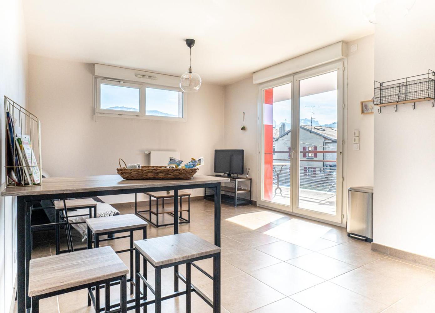 La Parenthese - Annecy- Grande Terrasse - - Garage Apartment *